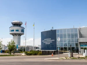 Saskatoon has the best airport in Canada - Report