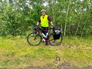 Folk musician cycles across Canada to create "Song Map of Canada"