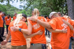 Samaritan's Purse helps Residents Recover Valuables from Ash