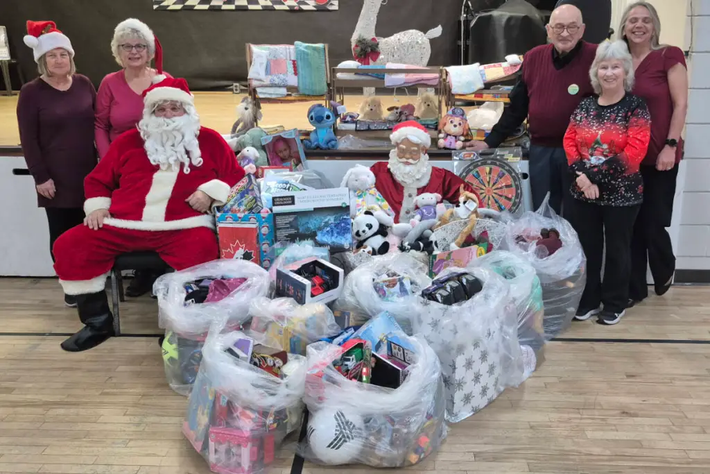 Halina Centre's seniors collect more than 250 gifts for local children