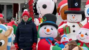 London Woman's Love of Christmas Helps Feed Families in Need